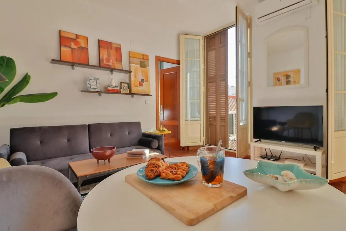 C61 - Brand New One Bedroom Cathedral Views Malaga